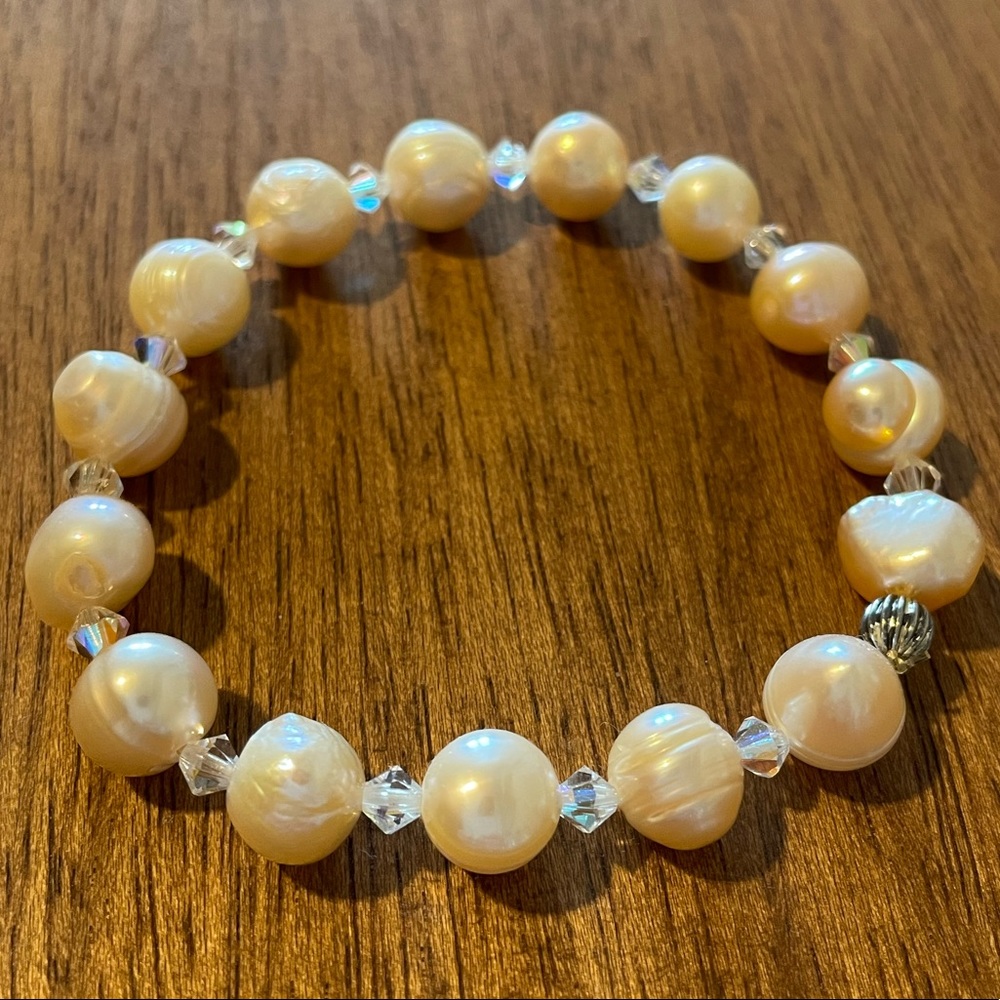 Faux Pearl bracelet